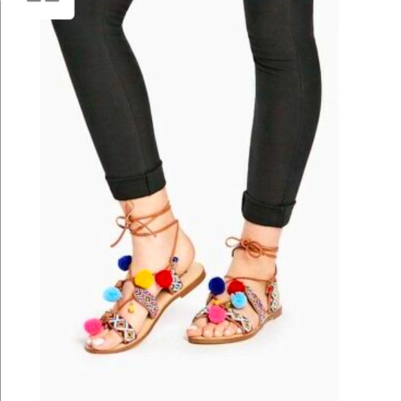 Flat gladiator type sandals 7.5 New - Picture 2 of 4